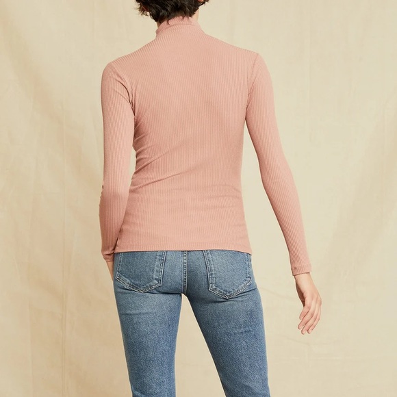 Amour Vert Lux Paris Rib Turtleneck Quartz XS - Picture 2 of 6